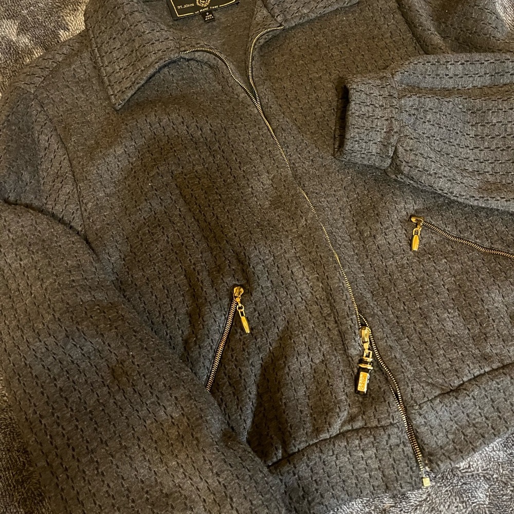 St. John jacket - Picture 9 of 10